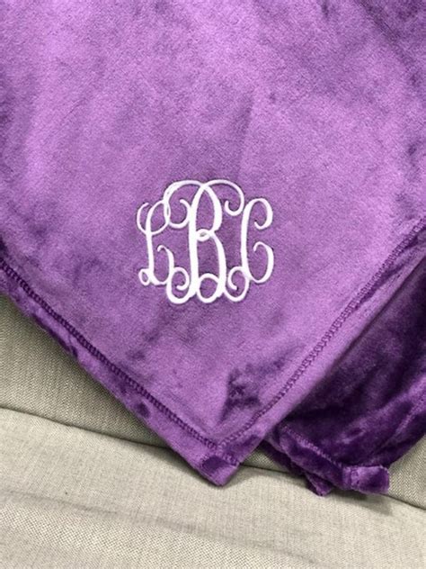 Personalized Monogram Fleece Blanket Custom Name Blanket Etsy