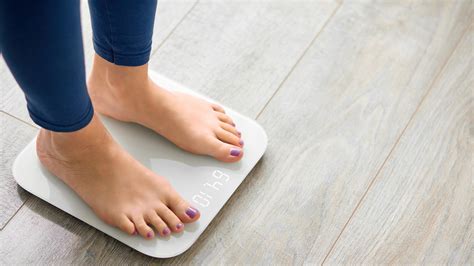 The Real Reason You Shouldnt Weigh Yourself Every Day
