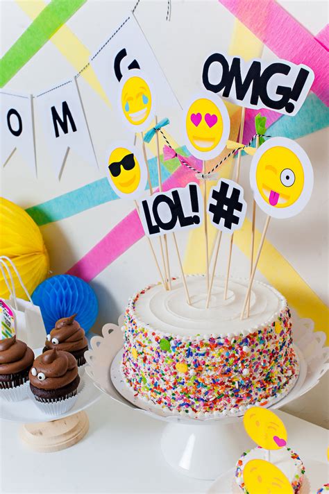 Emoji Birthday Party Rebecca Propes Design And Diy
