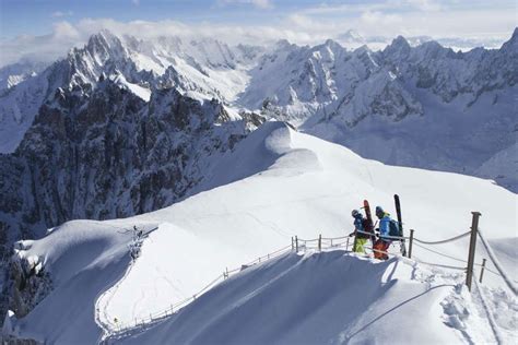 The Vallée Blanche Ski Descent In Chamonix • Active Azur Chamonix