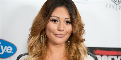 Jwoww Shaves Her Head Dyes Hair Back To Black Huffpost