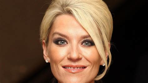 Who Is Zoe Lucker And How Old Is She Footballers Wives Tanya Turner