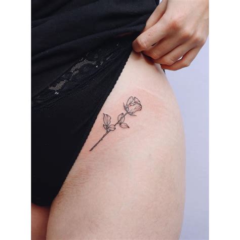 564 x 893 jpeg 50 кб. Little rose tattoo on the left hip - Tattoogrid.net