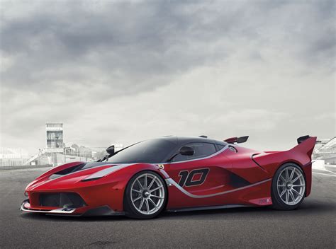 Watch Ferraris F1 Star Take Its 29m Supercar For A Spin Wired
