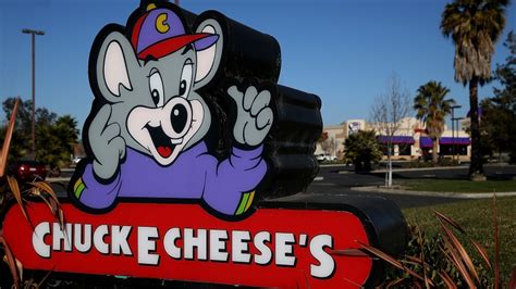 Fight Breaks Out At Fairlawn Chuck E Cheese