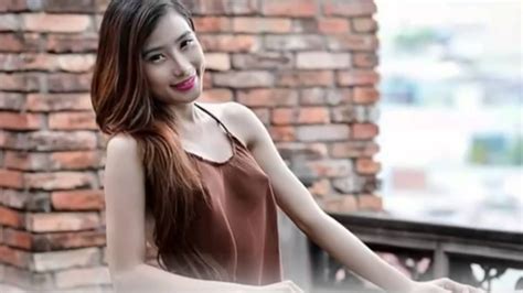 Lộ Hàng Clip Hình ảnh Lộ Nhũ Hoa Với Áo Yếm Thời 2016 Youtube