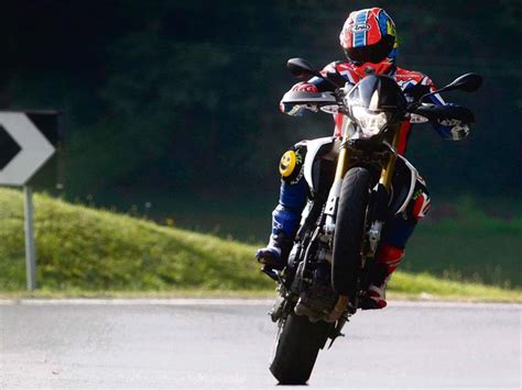 It's really a bit of both. APRILIA DORSODURO 1200 (2010-2012) Motorcycle Review | MCN