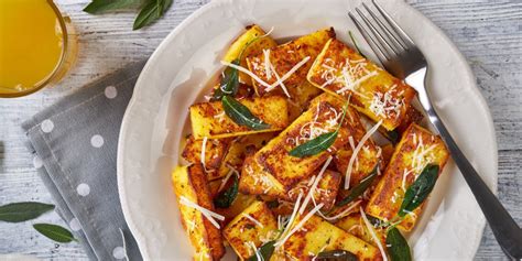 Già pronta per l'uso, solo da scaldare: Ricetta Polenta fritta facile | Come uno chef