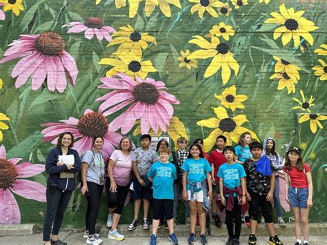 Lakewood Fifth Graders Tour Murals In Downtown Ann Arbor Aaps
