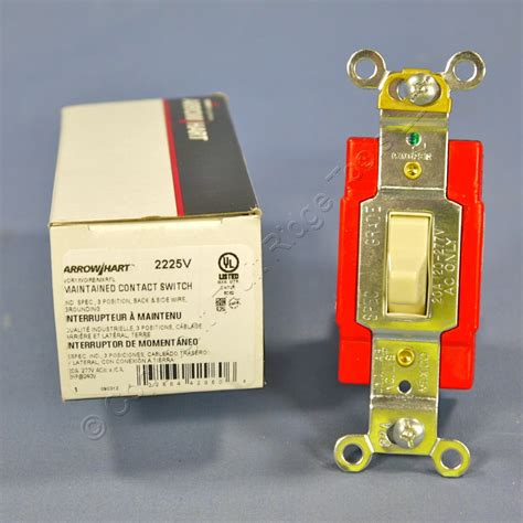Cooper Ivory Spdt Double Throw Maintained Contact Toggle Switch 20a