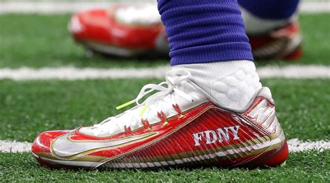 Nfl Players To Support Charities With Custom Cleats Photos Si Kids