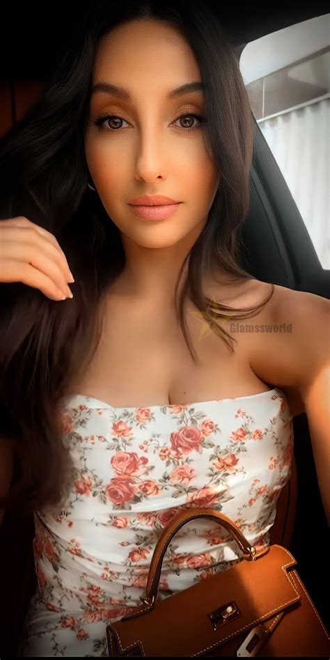 🦋nor Ftehi🦋 On Twitter Love Her Every Style Norafatehi T