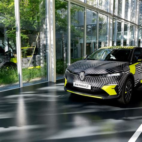 Renault Megane E Tech Electric Previewed By Pre Production Prototype