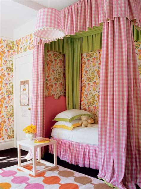 Those with children would be smart to use slip covers when designing any room. 17 Creative Little Girl Bedroom Ideas - Rilane