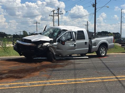 1 dead, 1 injured in Bastrop County crash | kvue.com