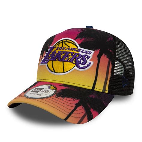 Los angeles needed seven games to get by the chicago bulls in the conference semifinals, but they then breezed past the golden state warriors in the western division finals. Casquette trucker mi-droite Los Angeles Lakers Coastal ...