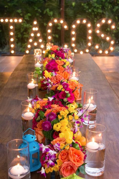 Mix and match all of these red, white, and green mexican flag decorations to create just the right look you need for your mexican theme party. Pin on Wedding Floral Designs