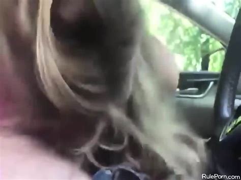Girlfriend Puts Effort Into Public Blowjob In The Car Eporner