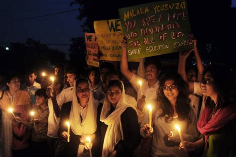 The taliban's attempt to silence malala yousafzai a year ago today only ended up encouraging millions of other girls to speak up for their rights, the young pakistani activist tells anna maria tremonti. Victime des talibans, Malala réussira-t-elle à réveiller ...