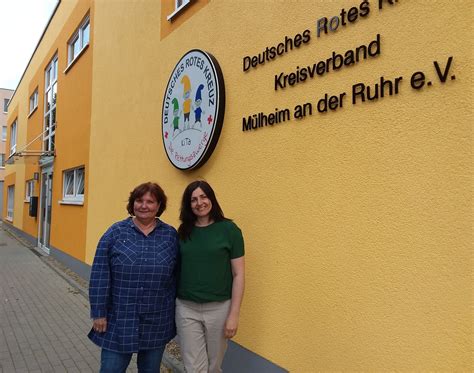 Klicke auf die adresse oder den namen des geschäftes, um zu den details des geschäftes (adresse, öffnungszeiten, webseite und gültige angebote) zu kommen. Die "Rettungszwerge" des Deutschen Roten Kreuzes laden zu ...