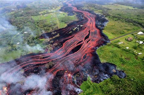 The 20 Most Stunning Photos Of Lava Flow From Kilauea In Hawaii Sfgate