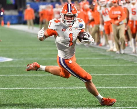 Updatedclemson Football Qb Klubnik Leads Tigers To Acc Title Over Heels
