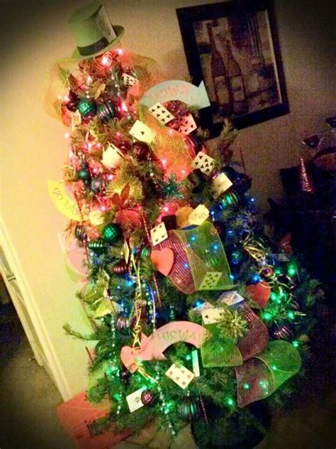 Alice In Wonderland Tree Alice And Wonderland Themed Christmas Tree