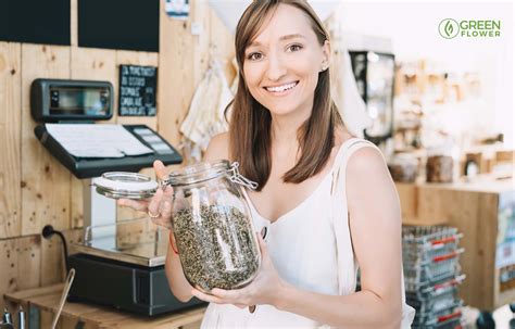 7 Tips To Hire the Right Budtender | Green Flower News