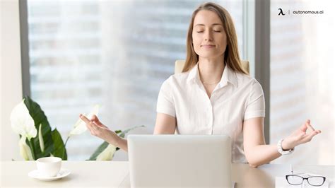 Simple Ways To Relax At Work And De Stress Effectively