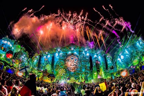 Lets Rave On With Images Tomorrowland Festival Music Festival