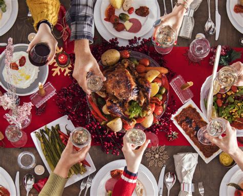 These lighter dishes skimp on calories, not holiday spirit. Holiday Eating After Bariatric Surgery: Tips and Healthy Food Alternatives | Soma Bariatrics