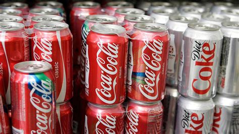 Your Body On Coke Infographic Claims To Show What The Soft Drink Does To Your Body