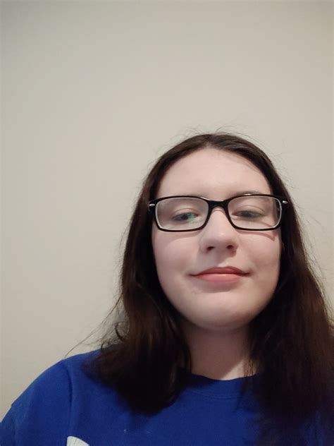 3. YouTube Sensation: Reddit Face Reveal Goes Viral
