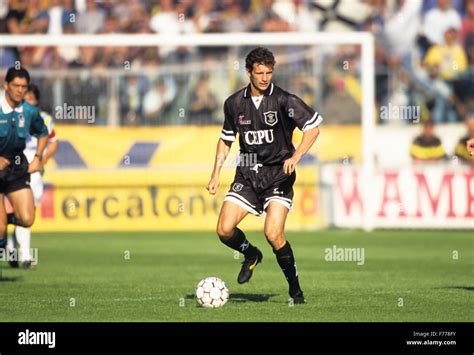 Massimiliano Allegri Hi Res Stock Photography And Images Alamy