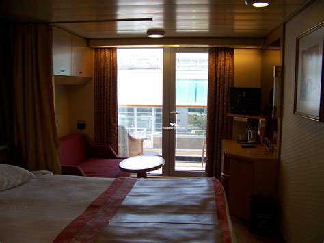 Holland america line's cruise ship westerdam is a fascinating destination in her own right with recently updated new bar, entertainment and dining venues, plus completely reimagined suites. Jennifer Mates Westerdam Cabin Photos