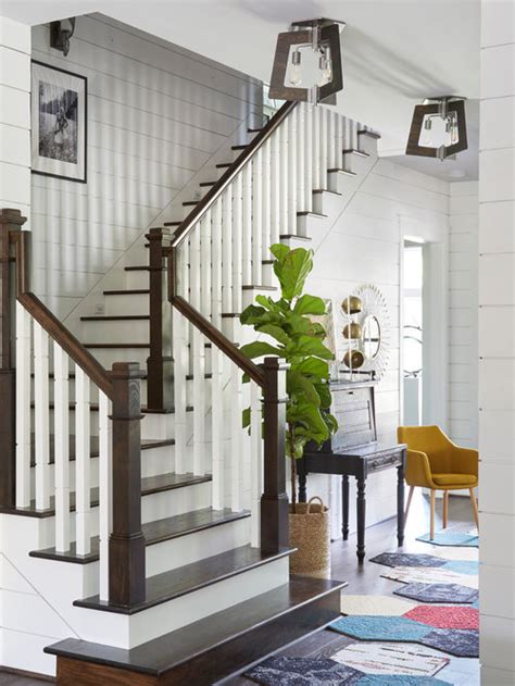Cable railing can fit into many interior design styles, including modern, farmhouse, and rustic/industrial. Best 70 Farmhouse Staircase Ideas & Decoration Pictures ...