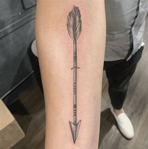 Arrow tattoos have a range of meanings, though generally, they tend to symbolize protection, perseverance, and direction. Native American Tattoos - Animal Spirits, Arrows ...