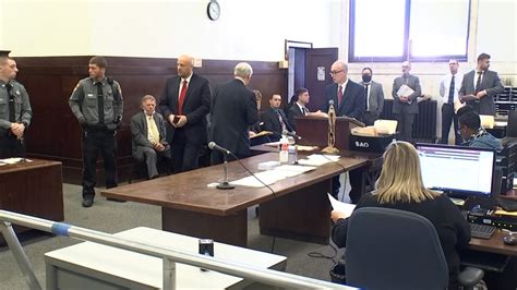 New Haven Cops Charged In Randy Cox Case Appear In Court