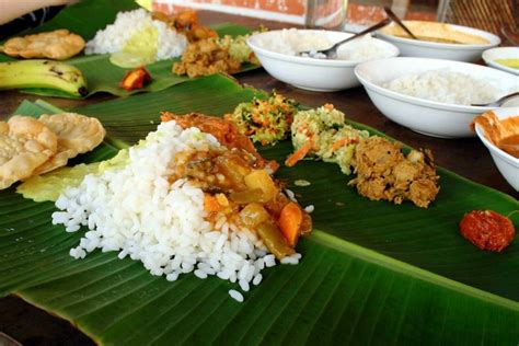 Kerala Foods 7 Best Traditional Dishes Of Kerala Tusk Travel