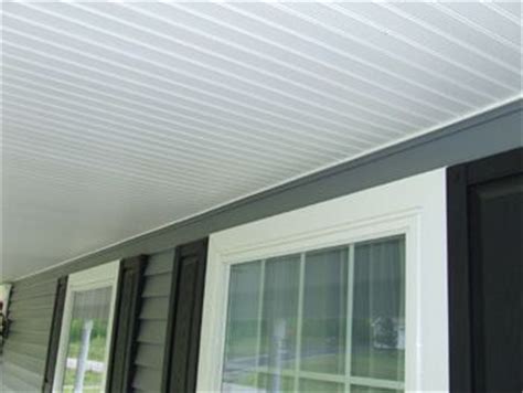 It is used to give structures such as eves a polished finish. Vinyl Beadboard Porch Ceiling Detail | Lanai Ceiling Ideas ...