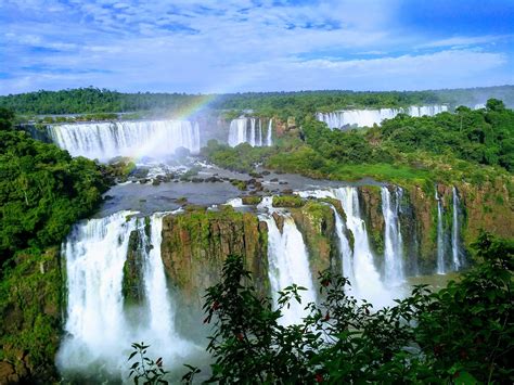 Gorgeous View Of The Worlds Largest Waterfall System Iguazu Falls
