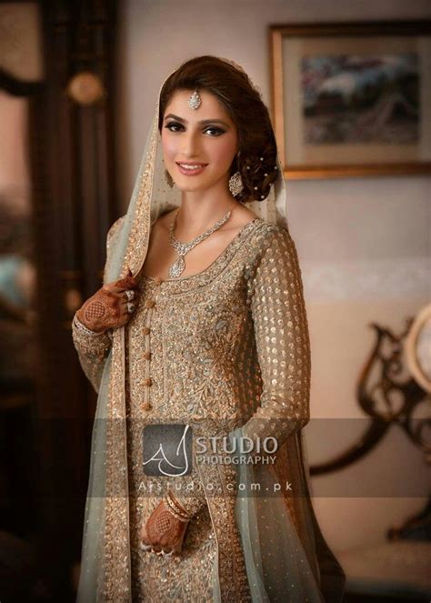 Pin By Sarah On Pakistani Fashion Pakistani Wedding Dresses Bridal
