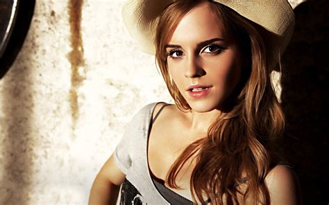 Emma Watson Wallpaper X