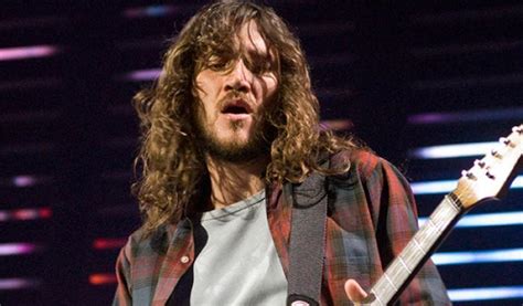 John Frusciante Torna Nei Red Hot Chili Peppers Cè Anche Un Po Di Sannio