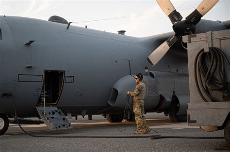Compass Call Deploys To Kuwait To Support Uscentcom Aor Us Air