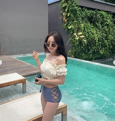 [instagram] mejiwoo103 biquíni coreano roupa de banho inspiração biquíni