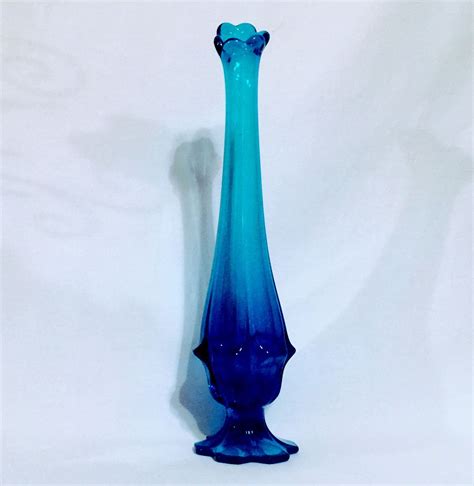 Fenton 8352 Vase Blue Swung Glass Vase 15 1 2 Tall Beautiful Mid Century 8352 Turquoise Vase