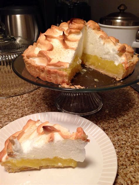 Copyright 2012, barefoot contessa foolproof by ina garten, clarkson potter/publishers, all rights reserved. Ina Garten's Lemon Meringue Pie. Super Easy! Recipe's on ...