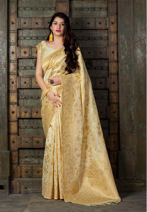 golden colour saree with contrast blouse banarasi saree online