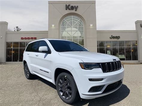 The 2021 jeep® grand cherokee trackhawk® and srt® don't just satisfy your need for speed. Jeep grand cherokee 2020 | 2020 Jeep Grand Cherokee. 2019 ...